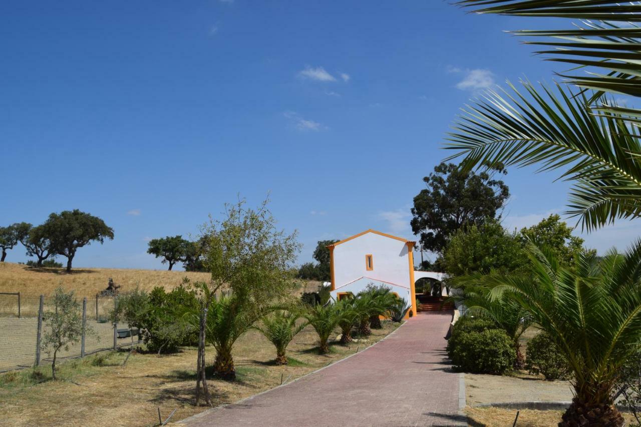 Quinta Da Aurora Villa เอโวรา ภายนอก รูปภาพ